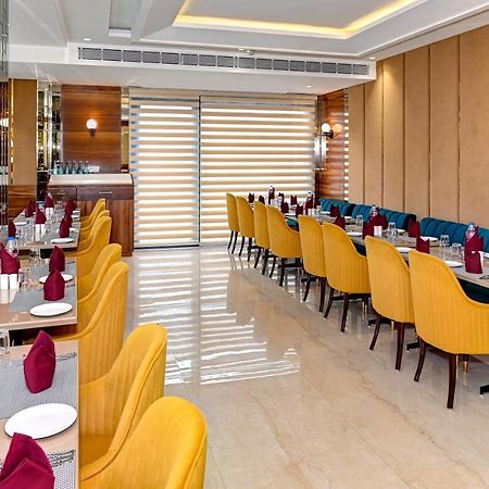 Hotel Classio Royale Amritsar Eksteriør billede