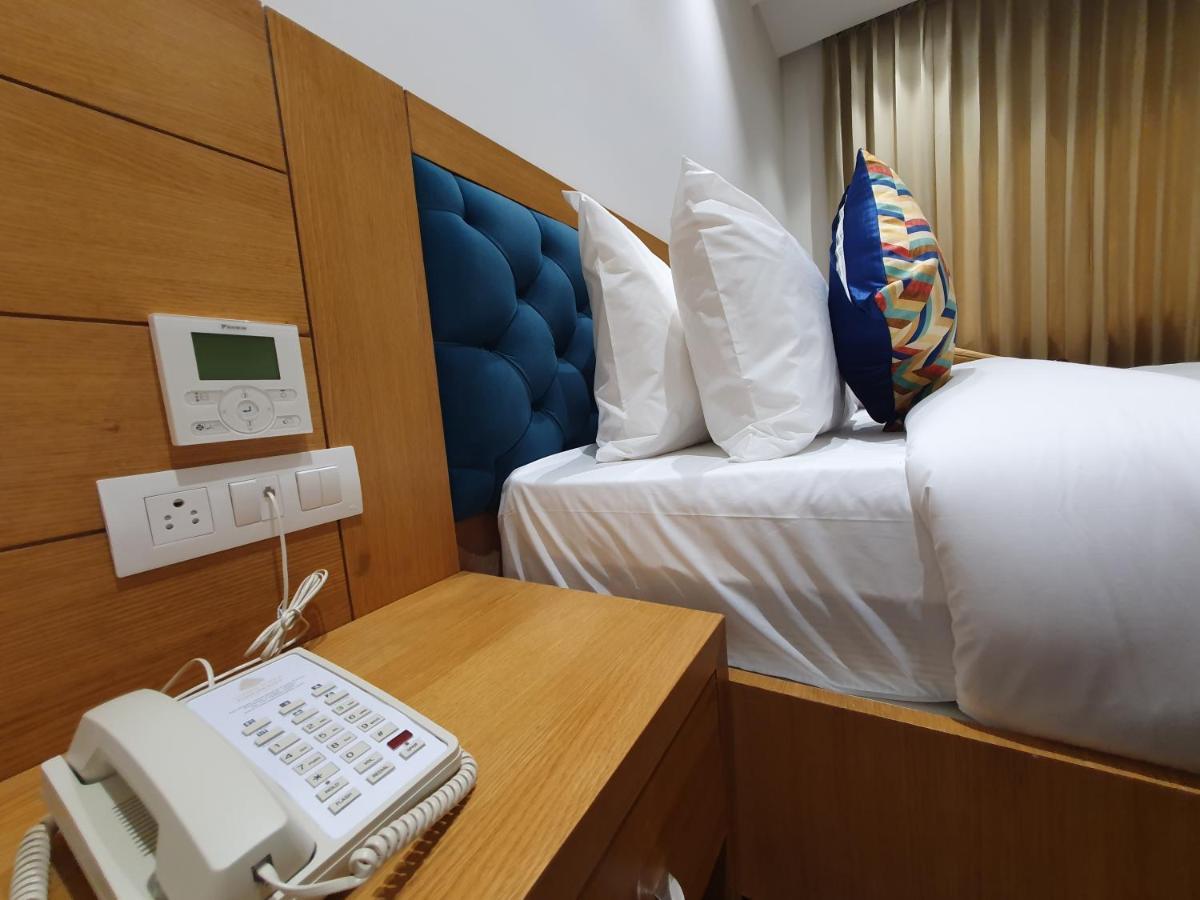 Hotel Classio Royale Amritsar Eksteriør billede