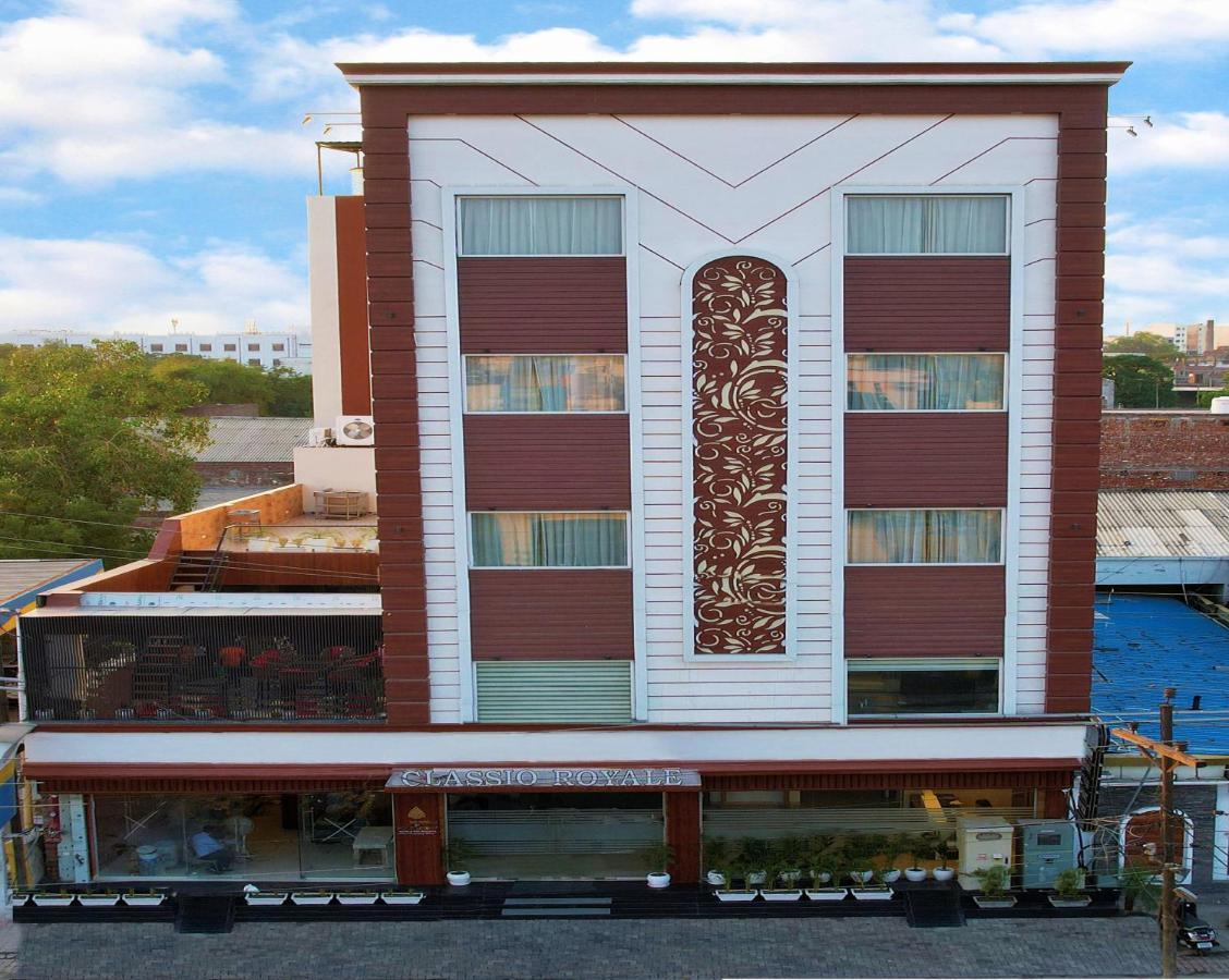 Hotel Classio Royale Amritsar Eksteriør billede
