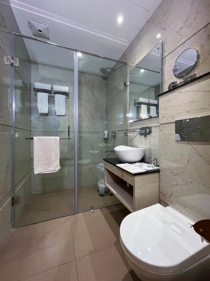 Hotel Classio Royale Amritsar Eksteriør billede