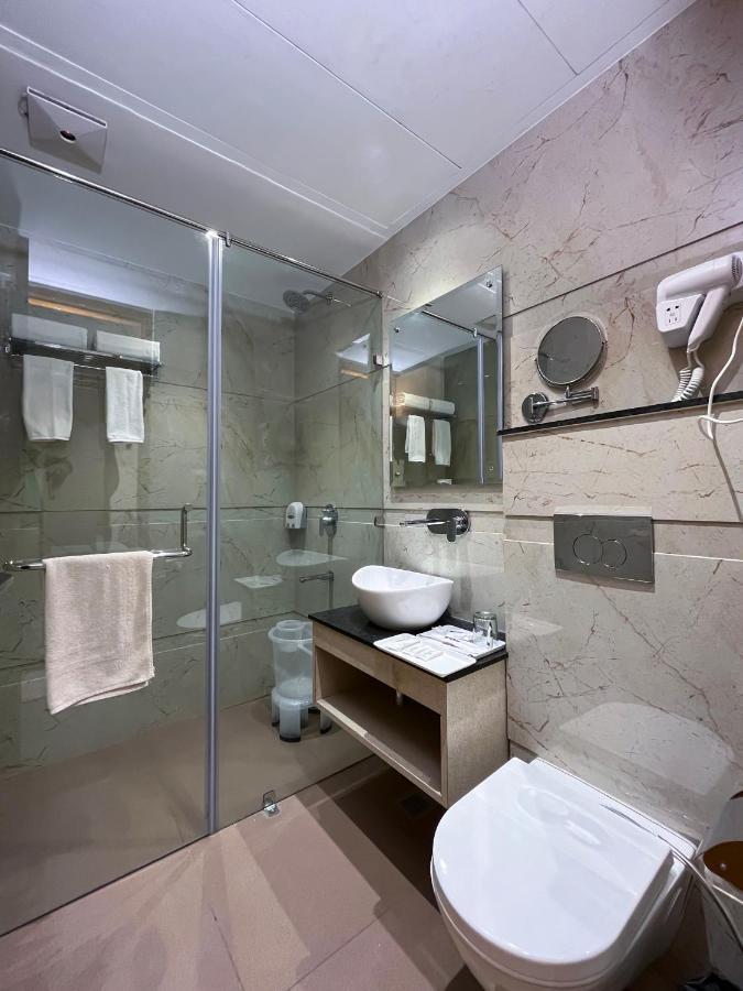 Hotel Classio Royale Amritsar Eksteriør billede